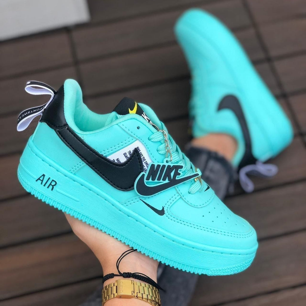 NIKE FORCE ONE